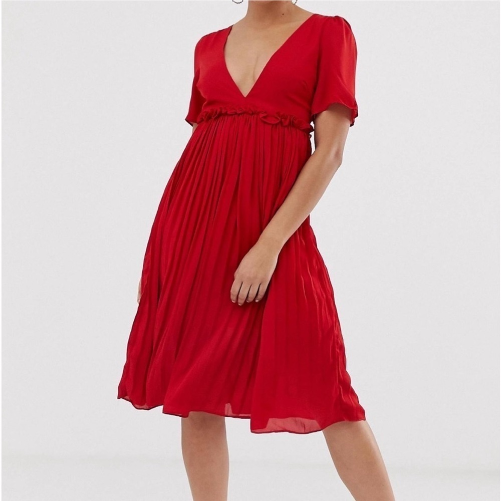 Boohoo Exclusive Plunge Pleated Midi Dress-Red NWT